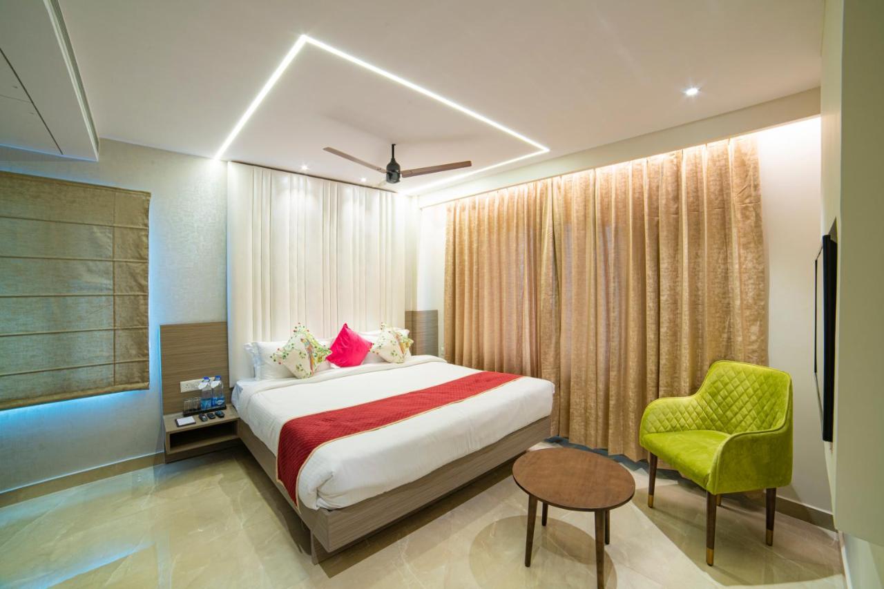 The Beacon Hotel Visakhapatnam Bagian luar foto