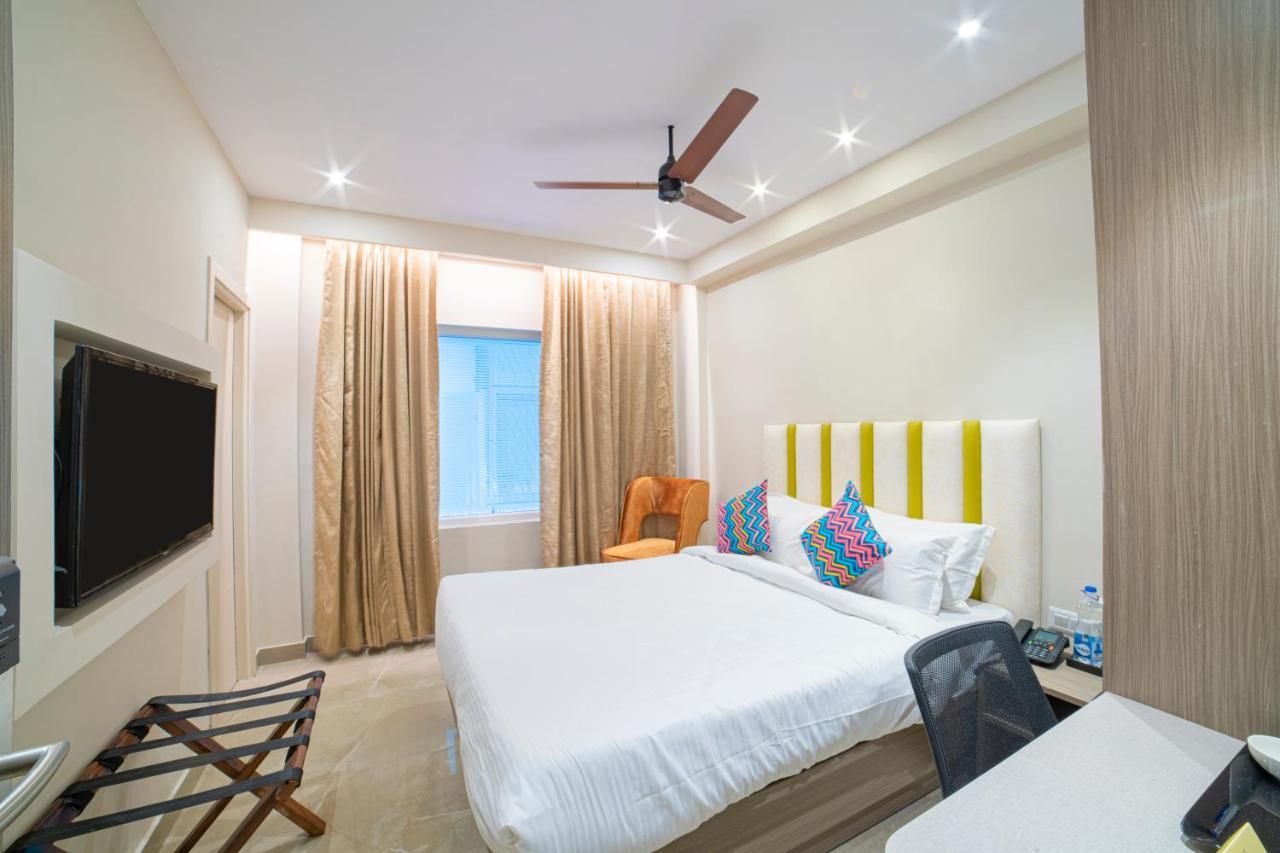 The Beacon Hotel Visakhapatnam Bagian luar foto