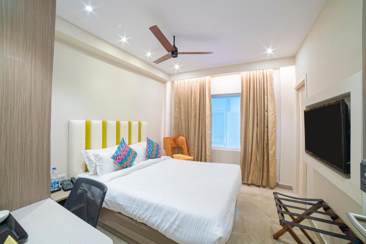 The Beacon Hotel Visakhapatnam Bagian luar foto