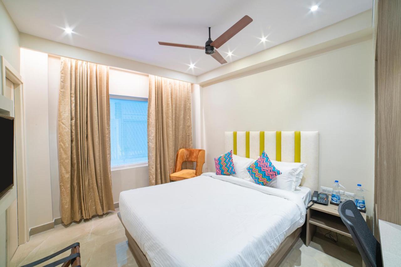The Beacon Hotel Visakhapatnam Bagian luar foto