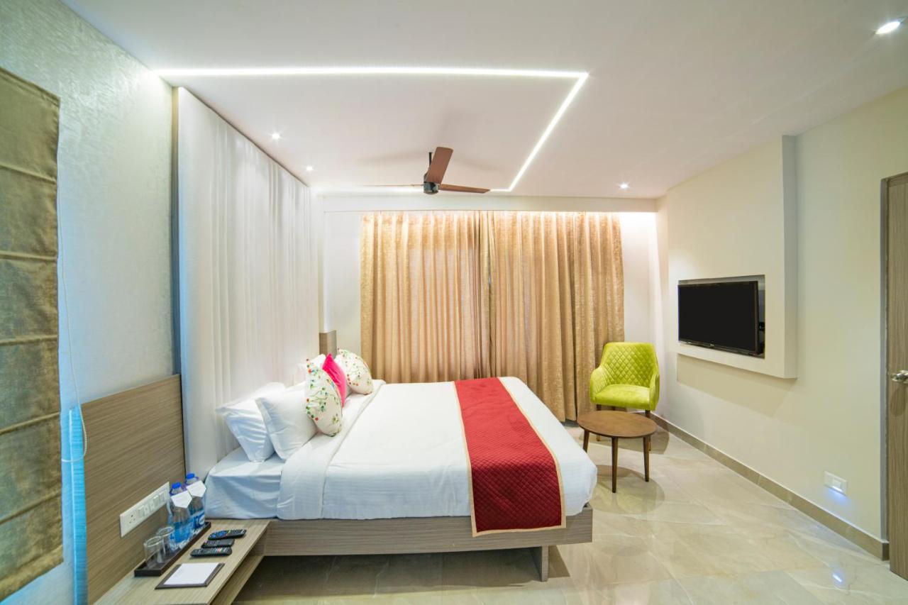 The Beacon Hotel Visakhapatnam Bagian luar foto